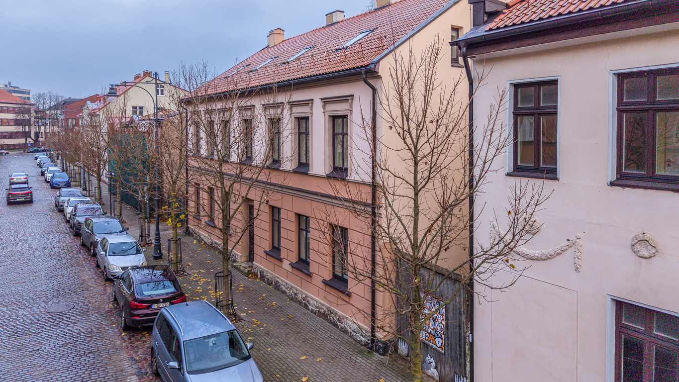 Parduodamas butas K. Donelaičio g., , Klaipėdoje, 81.81 kv.m ploto