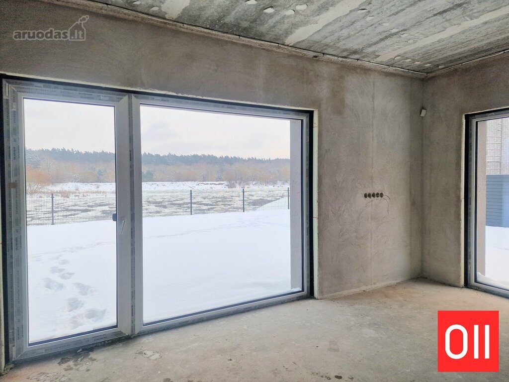 Naujas namas su garažu ant upės kranto Kaune