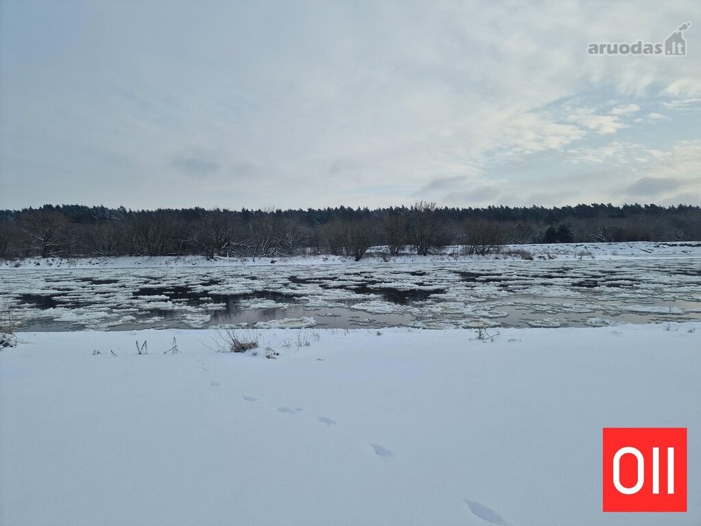 Kotedžas prie upės Kaune