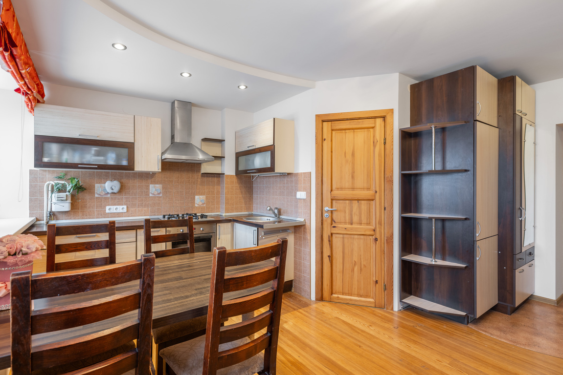 Parduodamas butas Vilniaus g., Karmėlavos II k., 35.79 kv.m ploto