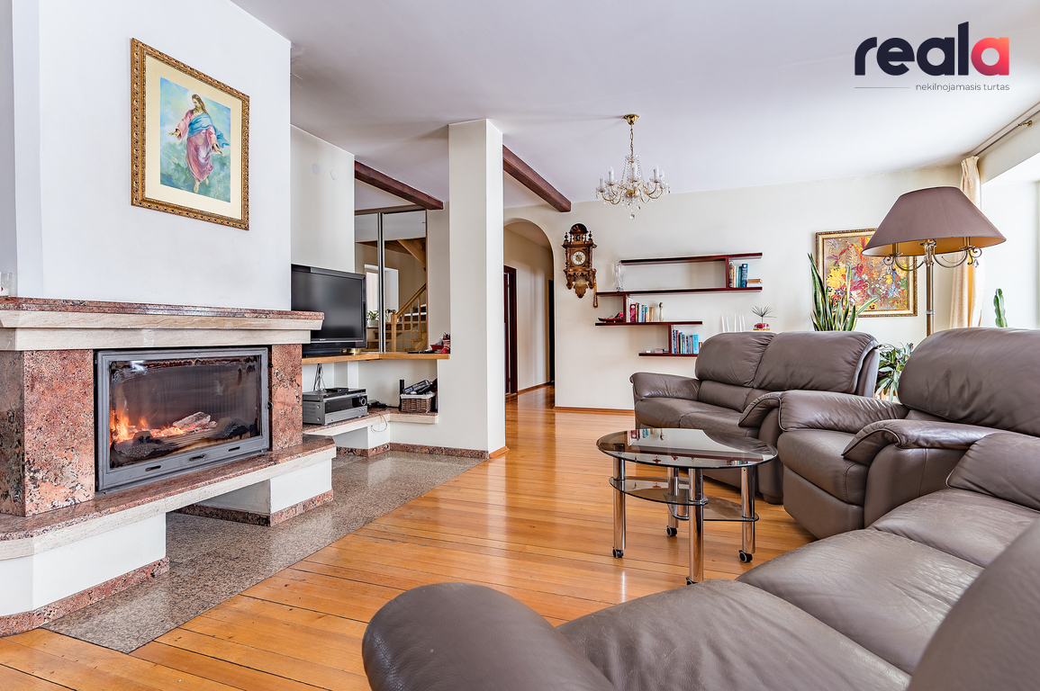 Parduodamas namas Tvenkinio g., Nemenčinės II k., 277.56 kv.m ploto