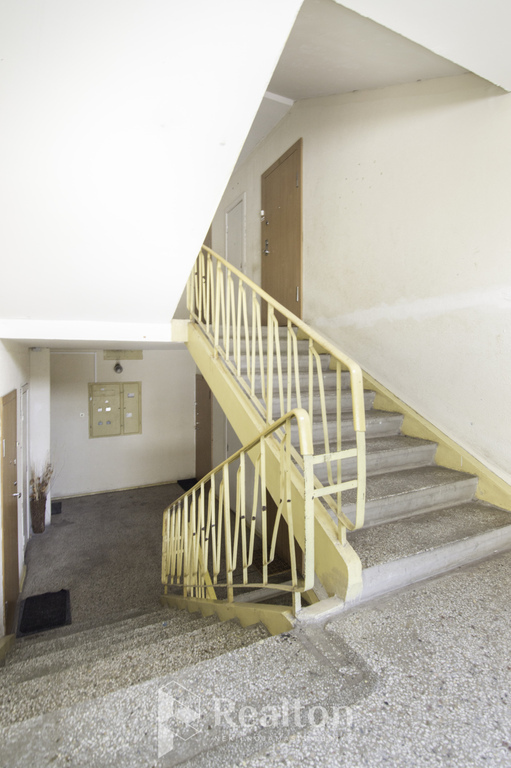 Nuomojamas tvarkingas 1 kambario butas Pilaitėje!-image-280160482