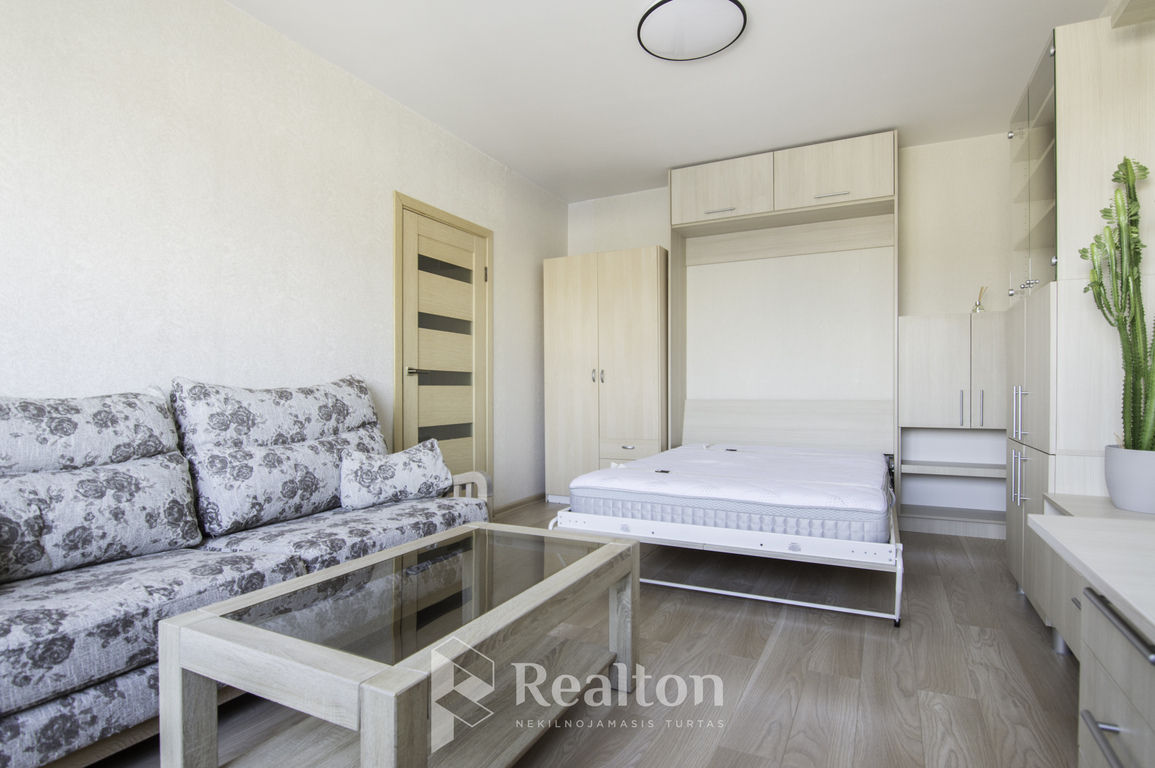 Nuomojamas tvarkingas 1 kambario butas Pilaitėje!-image-280160468