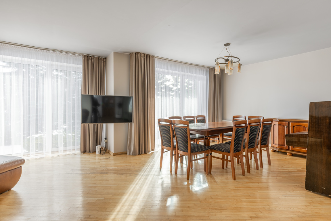 Parduodamas namas , Marijampolėje, 252.93 kv.m ploto