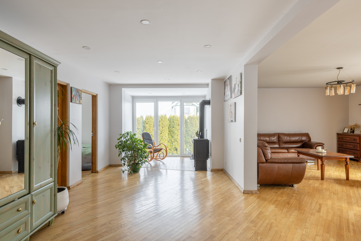 Parduodamas namas , Marijampolėje, 252.93 kv.m ploto