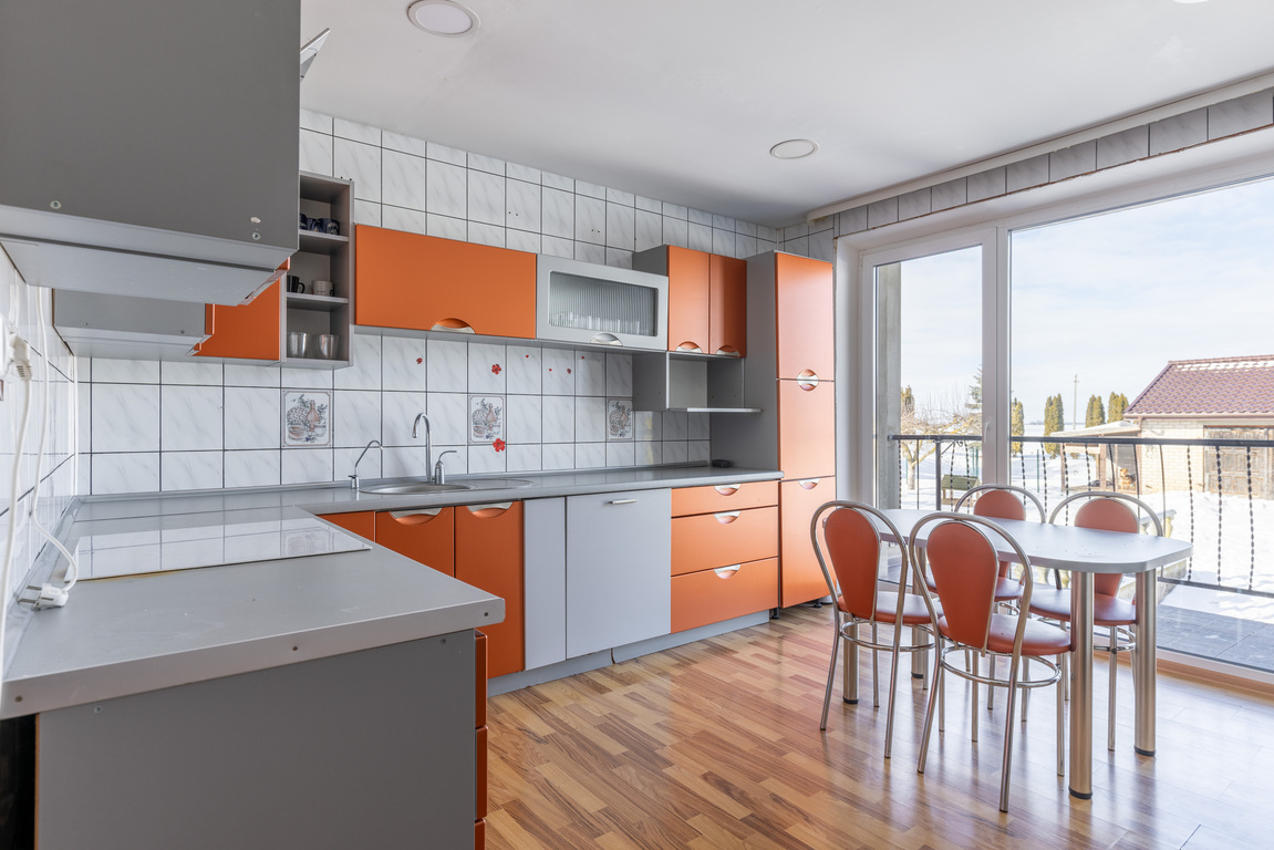 Parduodamas namas , Marijampolėje, 252.93 kv.m ploto