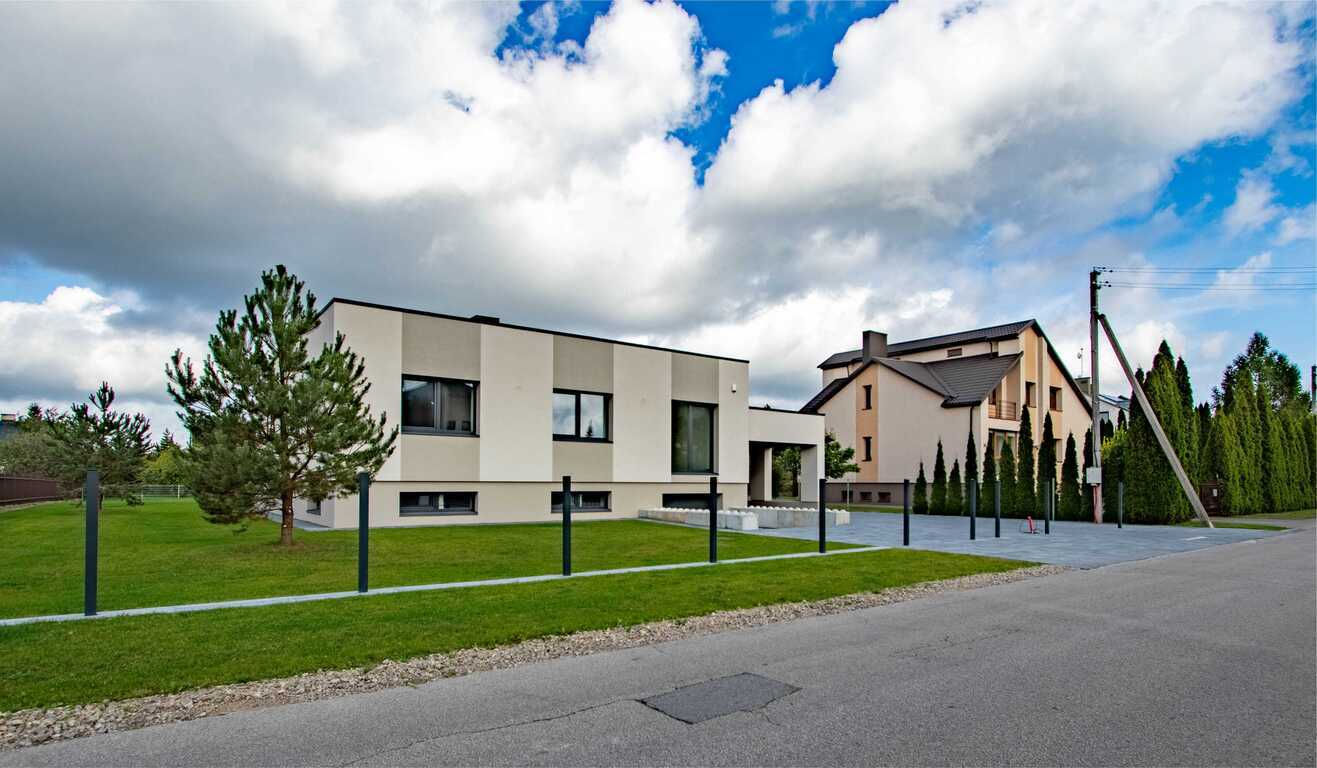 Namas, Daumėnų g., Panevėžio m.