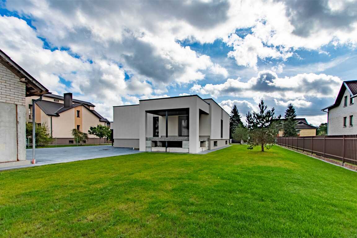 Namas, Daumėnų g., Panevėžio m.