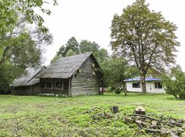 Parduodama autentiška sodyba, Prienų rajone, itin vaizdingoje vietovėje - more photos