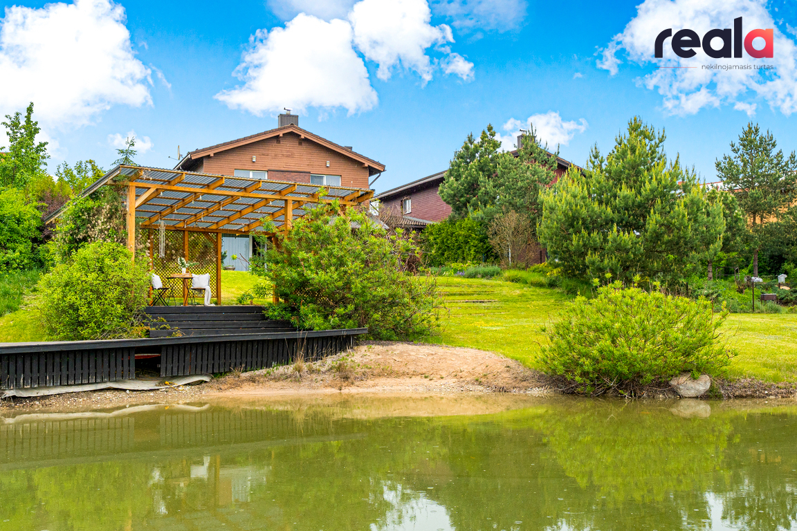 Parduodamas namas Gulbinų g., Didžiųjų Gulbinų k., 215.54 kv.m ploto