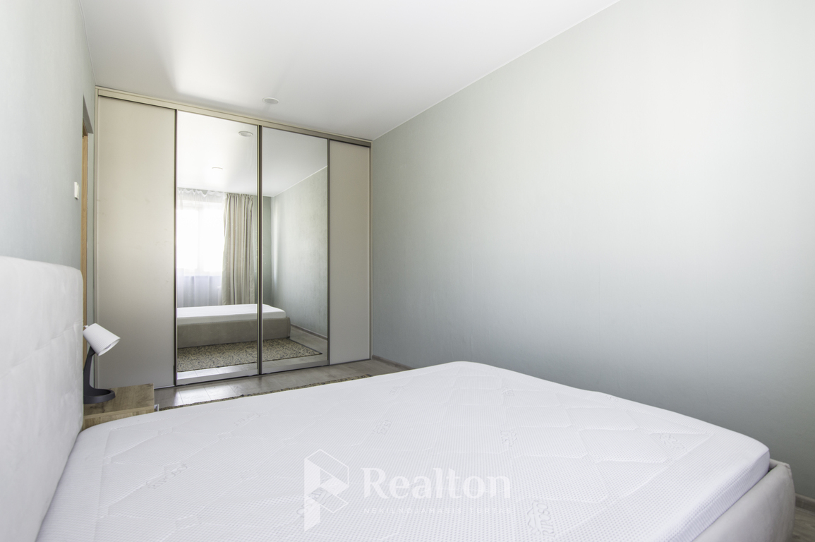 Parduodamas šviesus ir tvarkingas dviejų kambarių butas Naujamiestyje-image-285864299