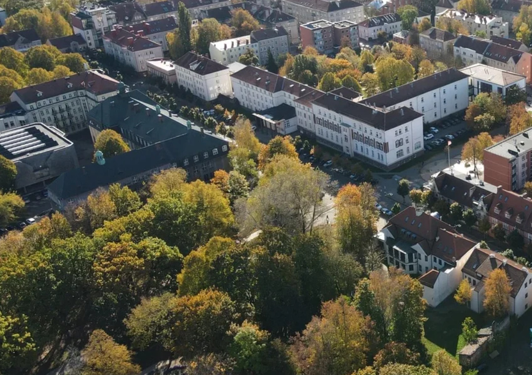 Parduodamas butas K. Donelaičio g., Senamiestyje, Klaipėdoje, 81.59 kv.m ploto