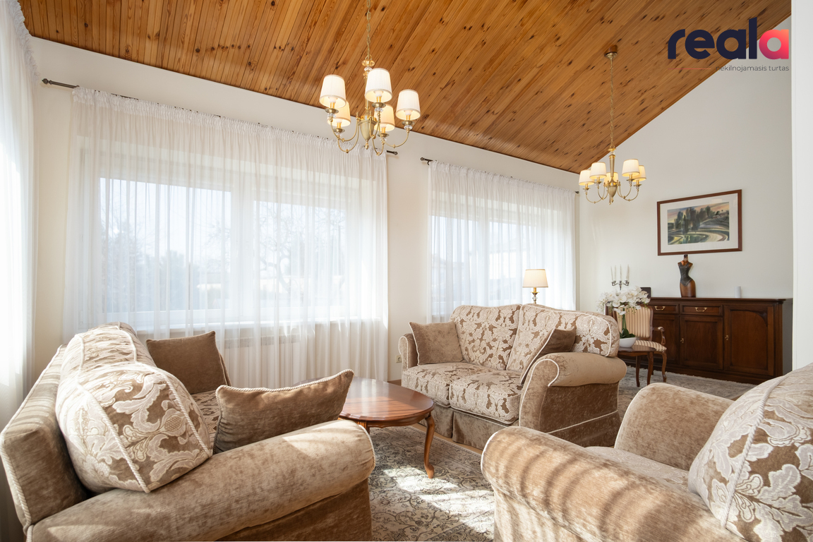 Parduodamas namas Verpėjų g., Mokyklos, Klaipėdoje, 291 kv.m ploto