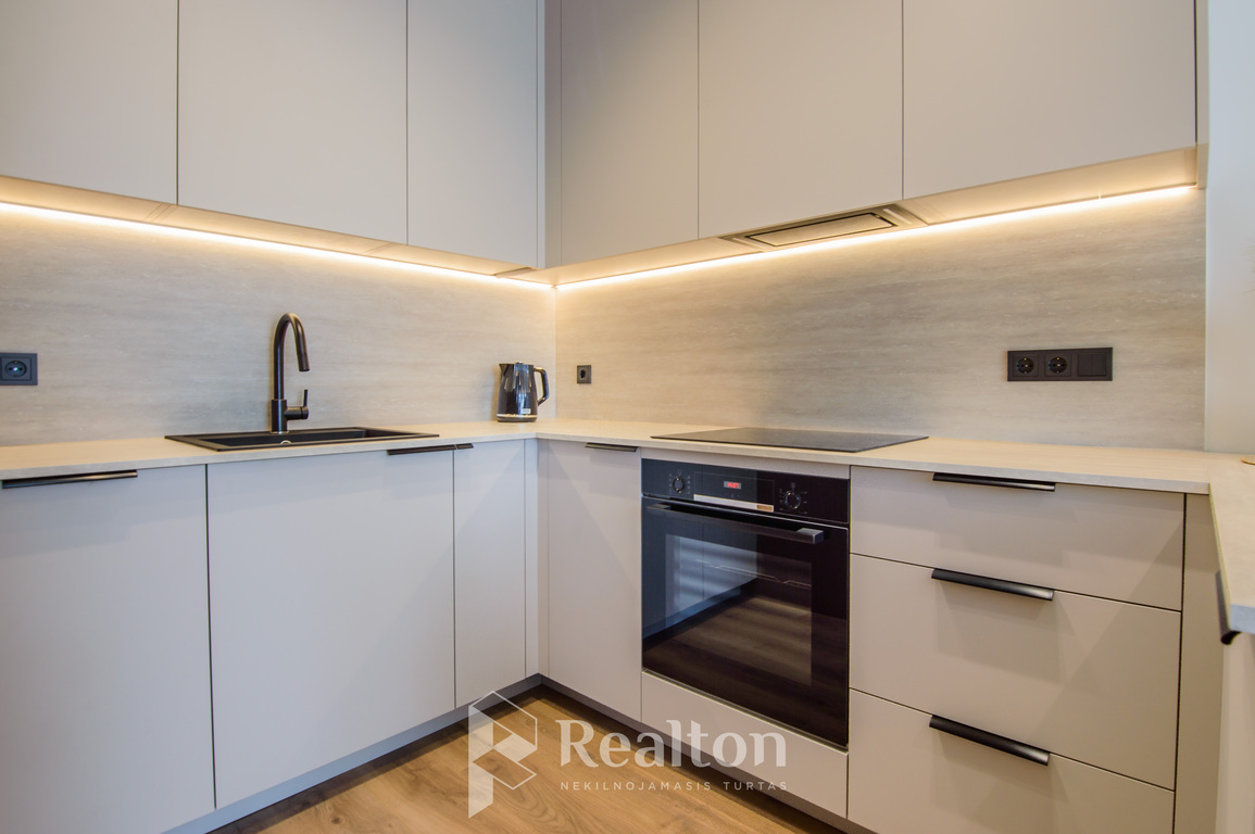 Parduodamas butas Smolensko g., Naujamiestyje, Vilniuje, 34 kv.m ploto-image-285861484