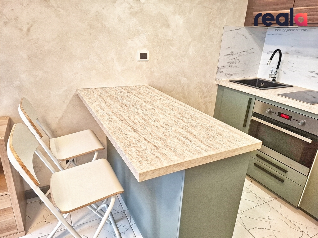 Parduodamas butas Jankiškių g., Žemuosiuose Paneriuose, Vilniuje, 17.8 kv.m ploto