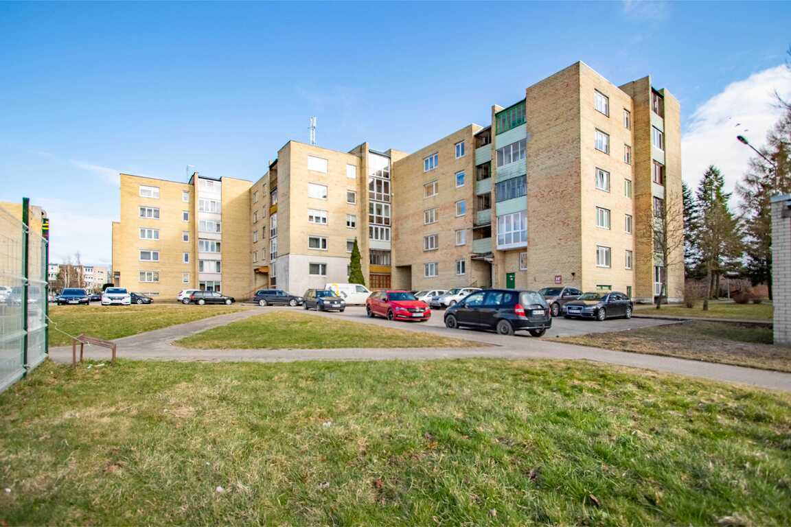 Butas, Šermukšnių g., Pasvalio m.