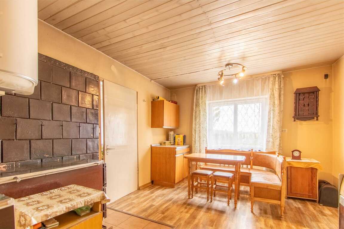 Namas, Deveitonių k.