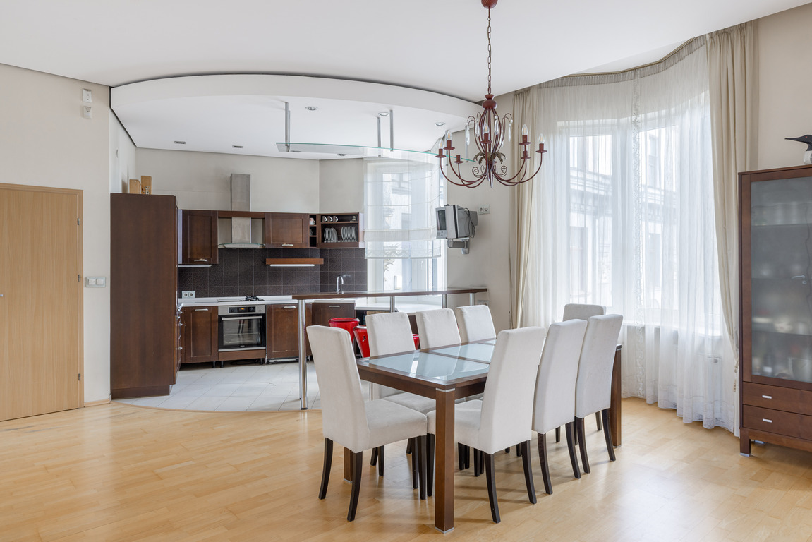 Parduodamas butas V. Putvinskio g., Centre, Kaune, 145 kv.m ploto