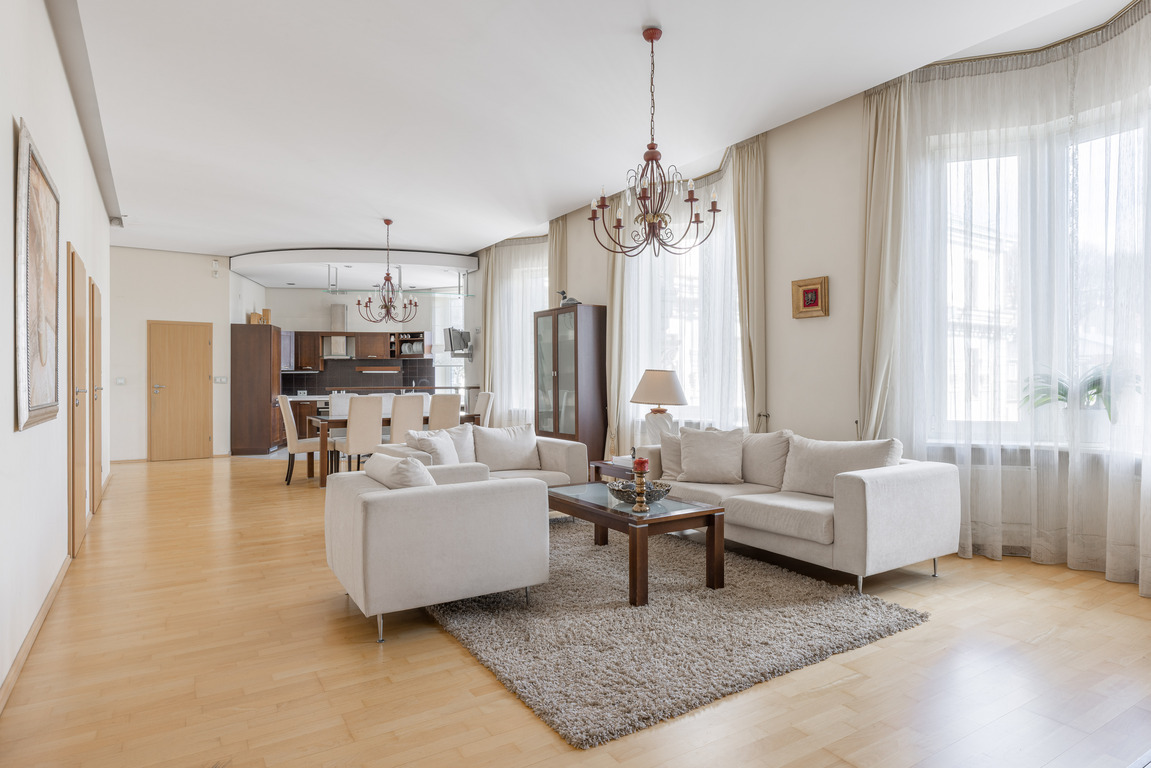 Parduodamas butas V. Putvinskio g., Centre, Kaune, 145 kv.m ploto