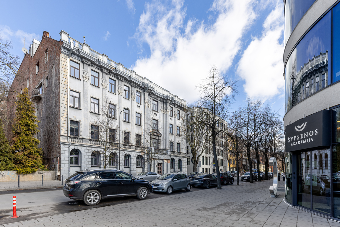 Parduodamas butas V. Putvinskio g., Centre, Kaune, 145 kv.m ploto