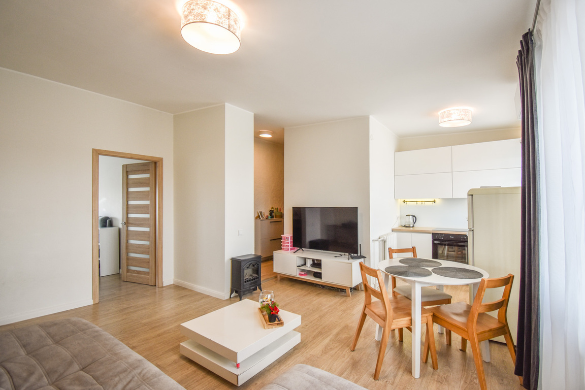 PARDUODAMAS SUREMONTUOTAS BUTAS MARGIŲ G. 12, PANEVĖŽYJE