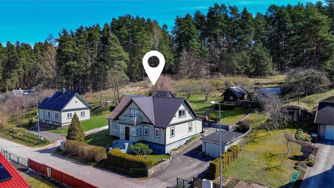 Namas, Kosmonautų g., Anykščių m.