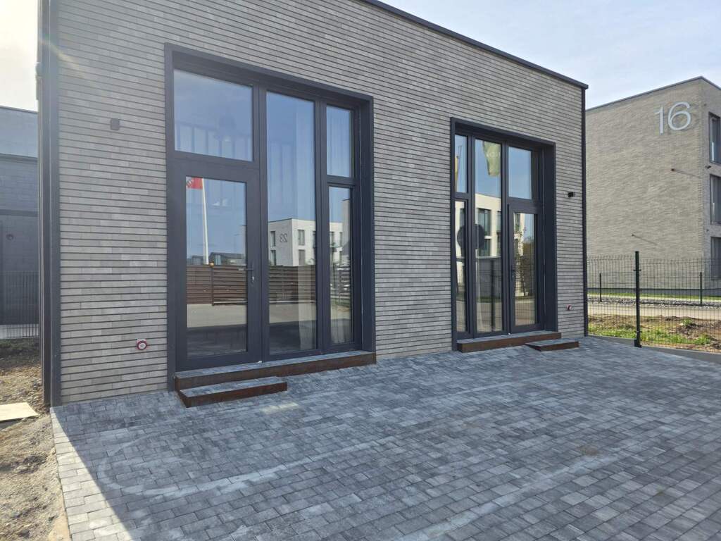 Lofto tipo būstas su atskiru įėjimu