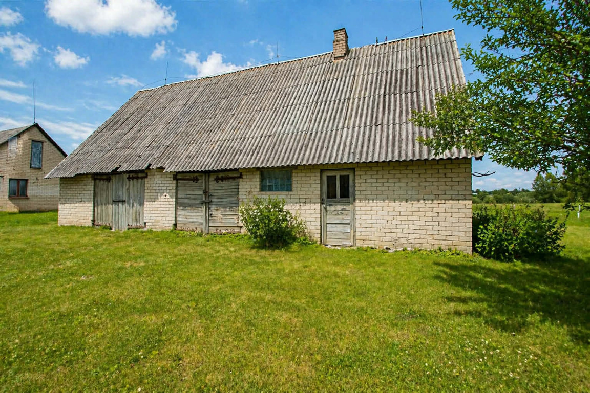 Namas, Tylos g., Užunevėžių k.