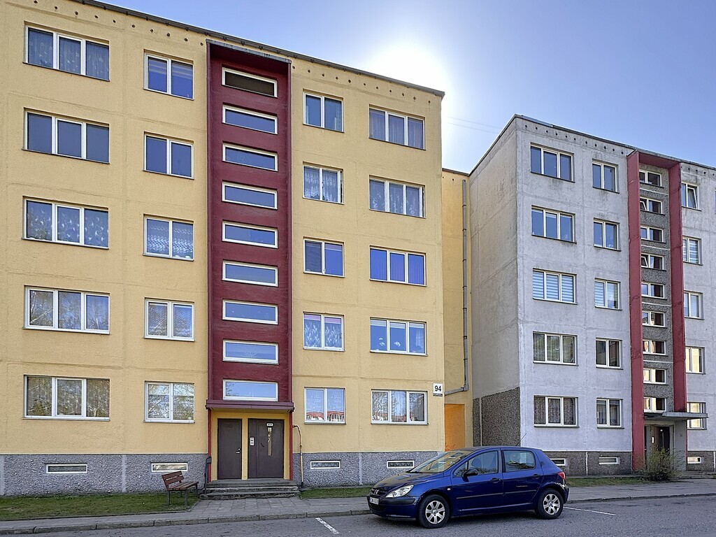 Estate photo