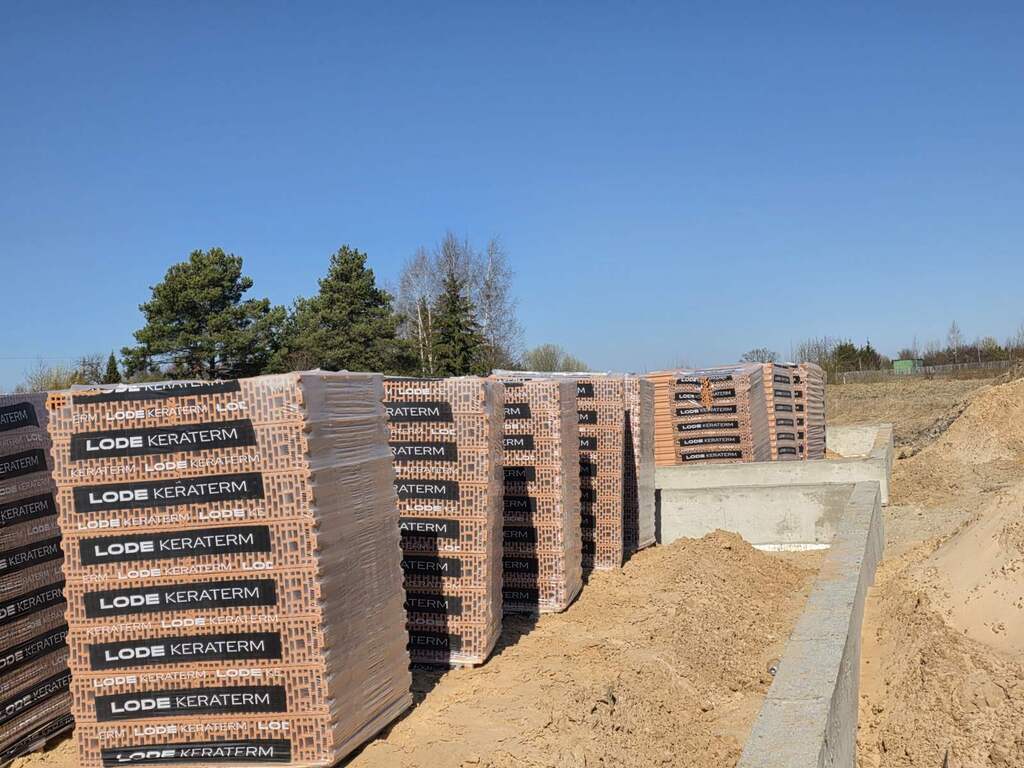 Prie Ringaudų ribos, blokuotas per sandėliuką