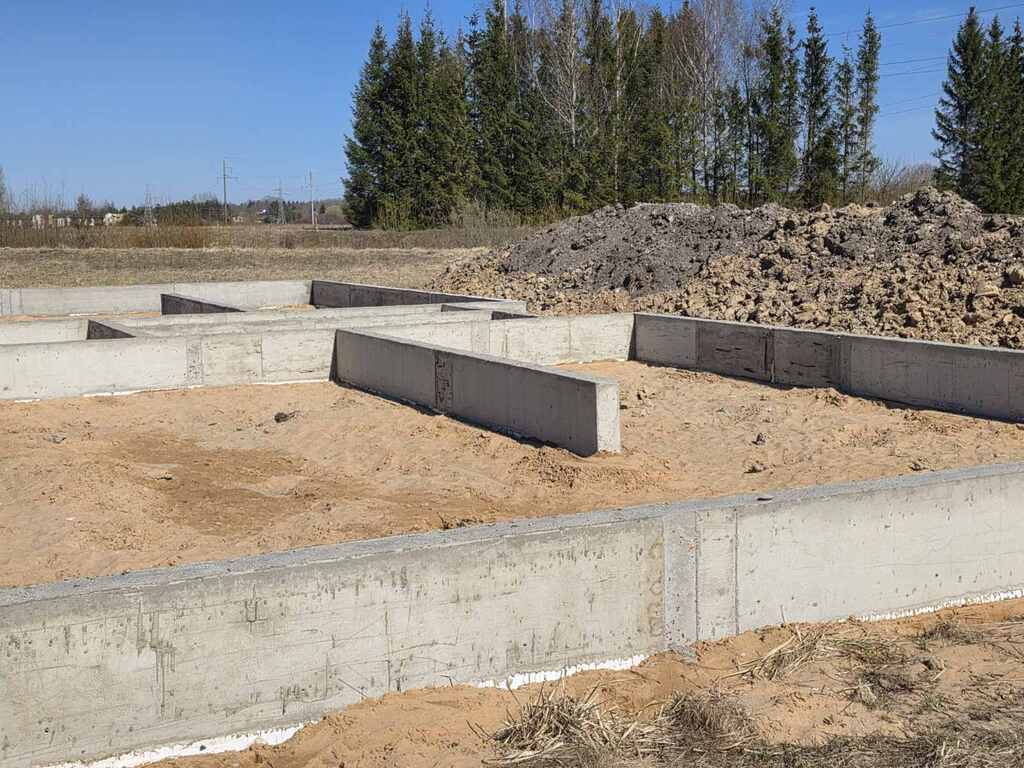 Prie Ringaudų ribos, blokuotas per sandėliuką