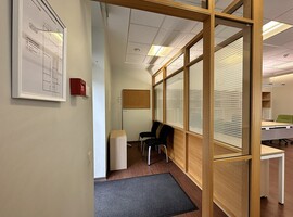 Photo 4