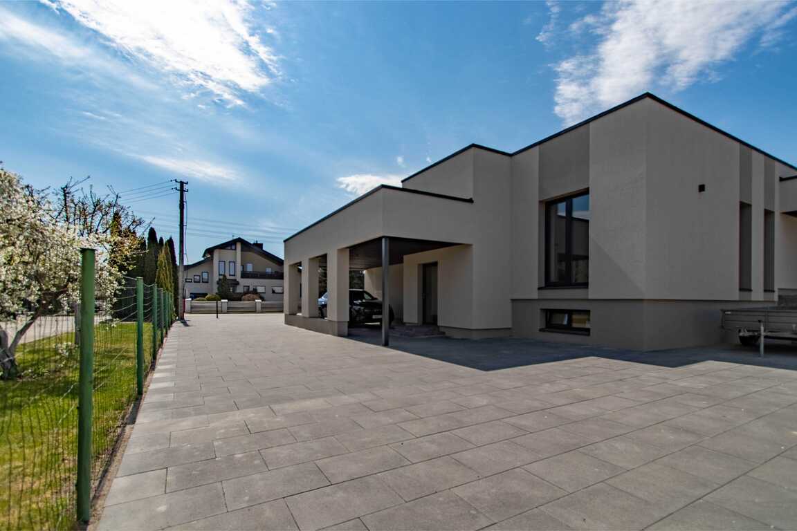 Namas, Daumėnų g., Panevėžio m.