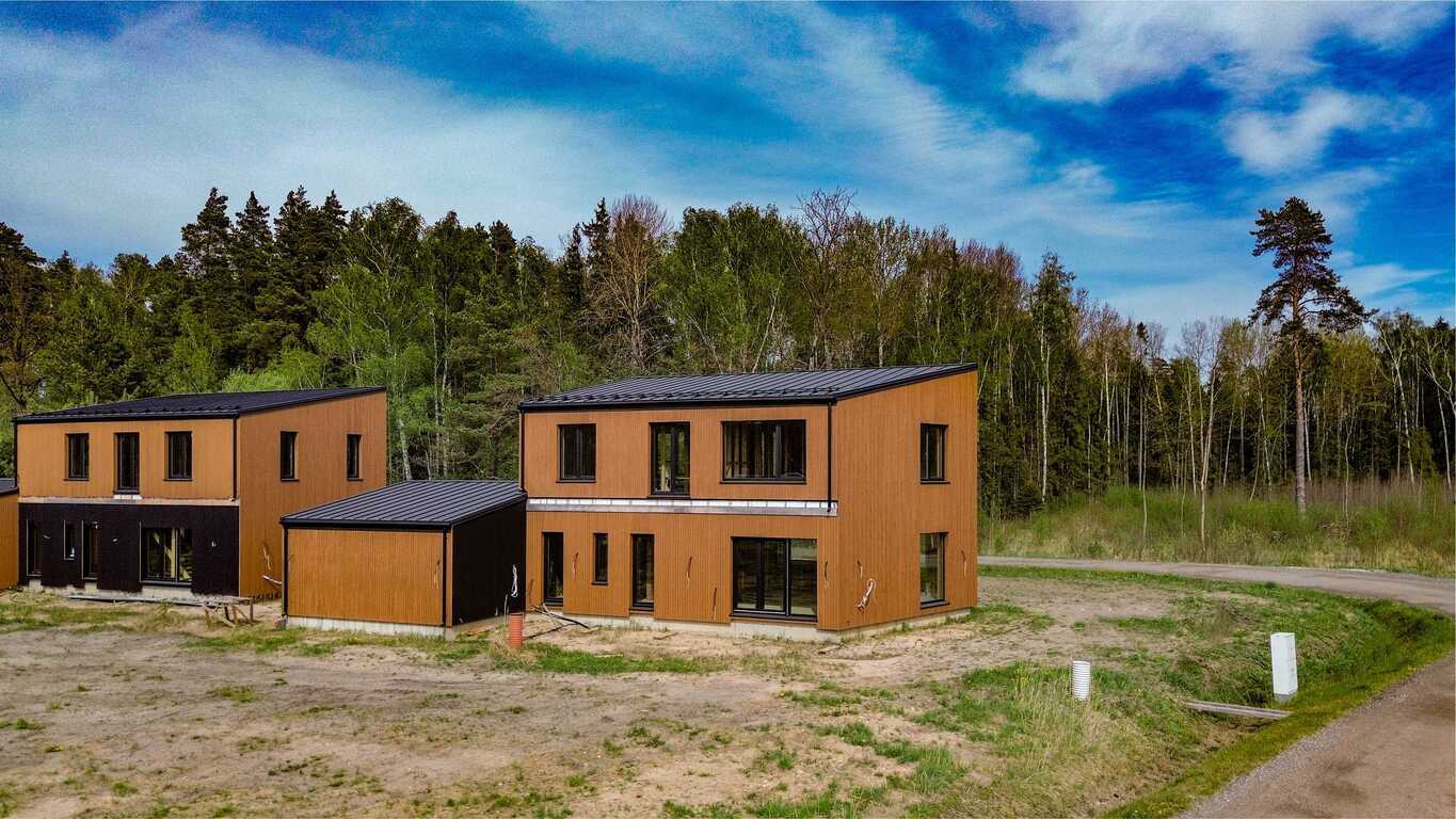 Namas, Miglės g., Paežerio I k.