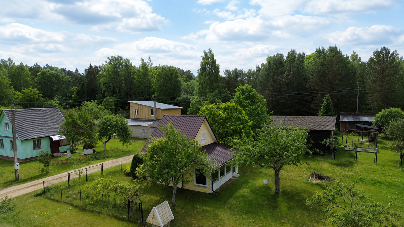 Namas, Riešutų g., Pagiegalos k.
