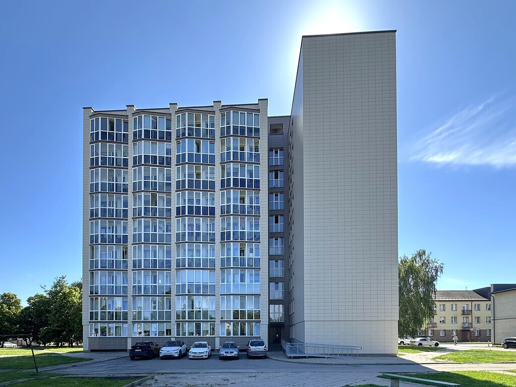 Estate photo