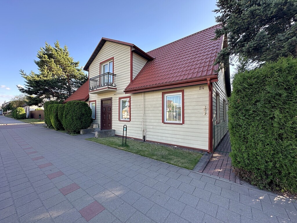 Estate photo