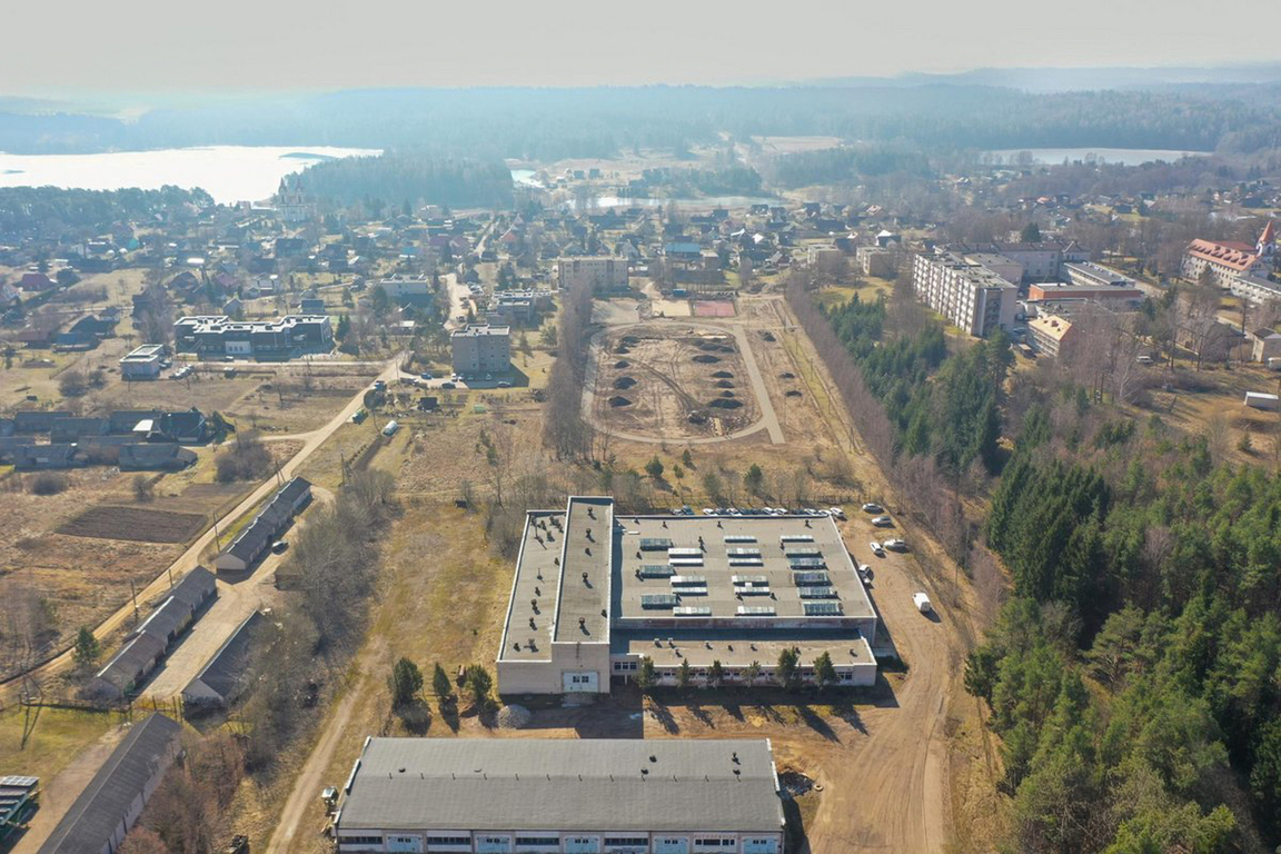 Nuomojamos patalpos Aukštadvario mstl., 1053.38 kv.m ploto