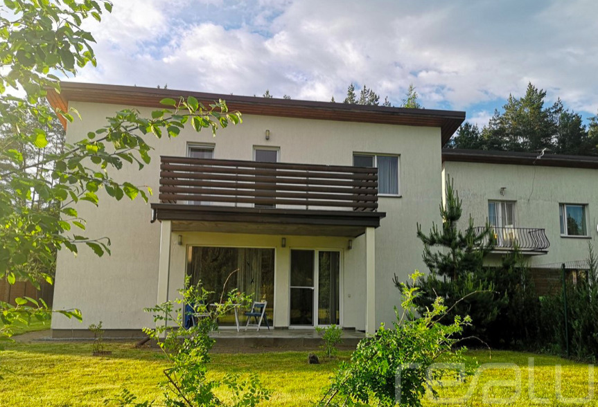 Vilniuje, Grigiškėse, parduodamas 141.83 kv.m ploto namas su 9,56 a sklypu