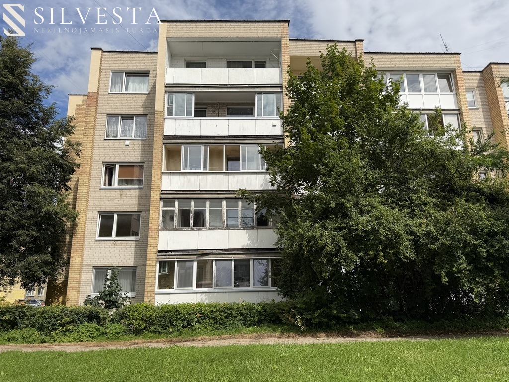 PARDUODAMAS ERDVUS 2 KAMBARIŲ BUTAS NAUJOJOJE VILNIOJE, GENIŲ G. 27