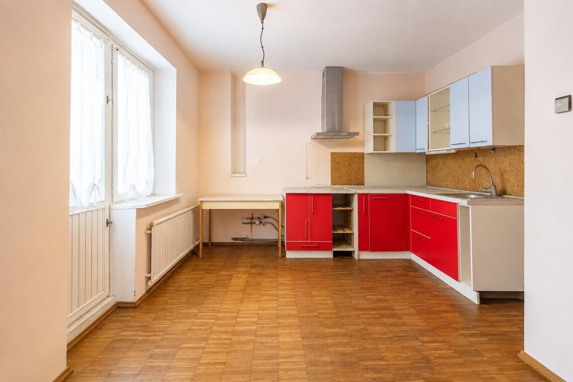 Butas, Biržų g., Pasvalio m.