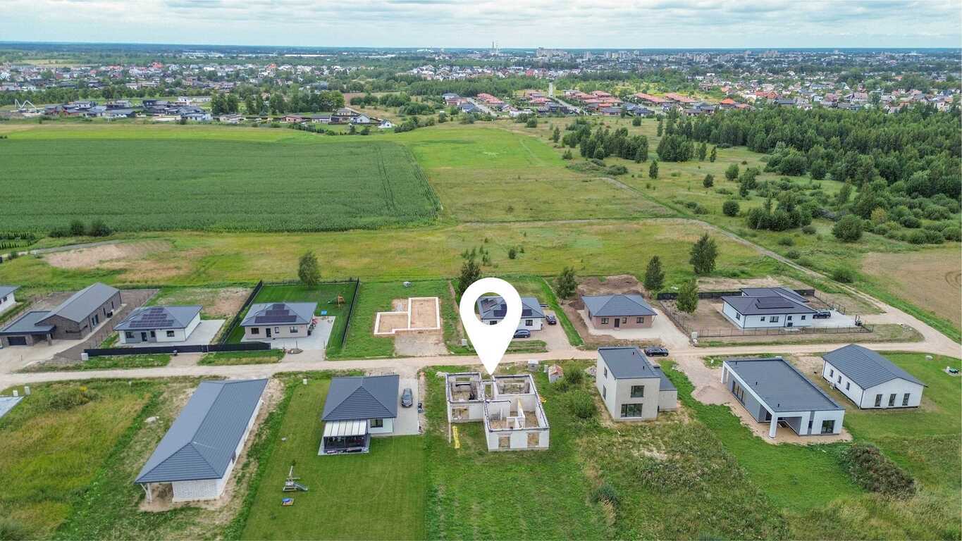 Namas, Memenčių g., Panevėžio m.