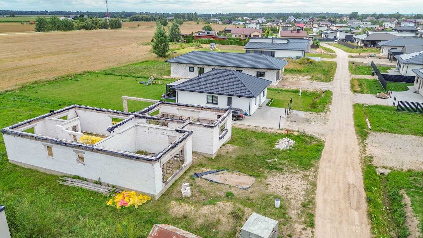 Namas, Memenčių g., Panevėžio m.