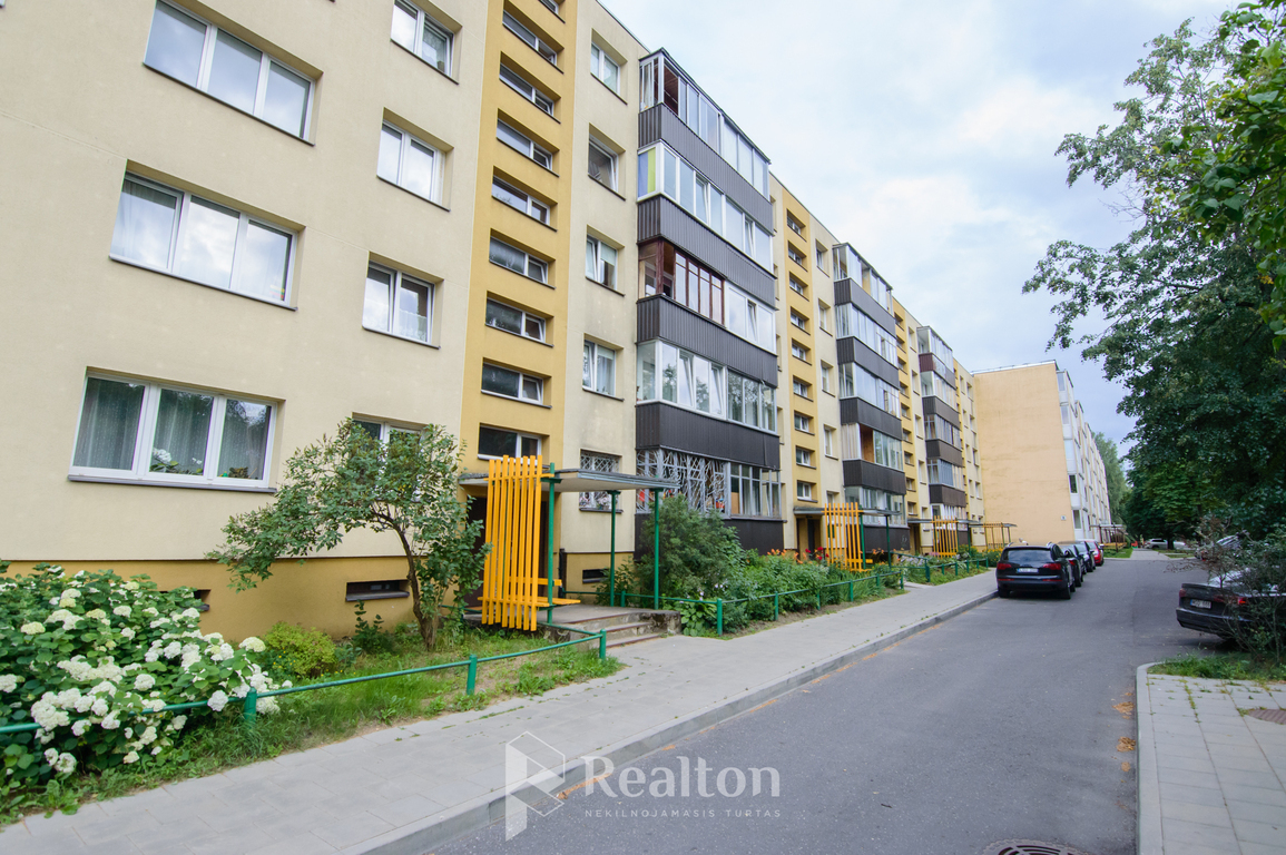 Nuomojamas butas Žirmūnų g., Žirmūnuose, Vilniuje, 44 kv.m ploto-image-298507423