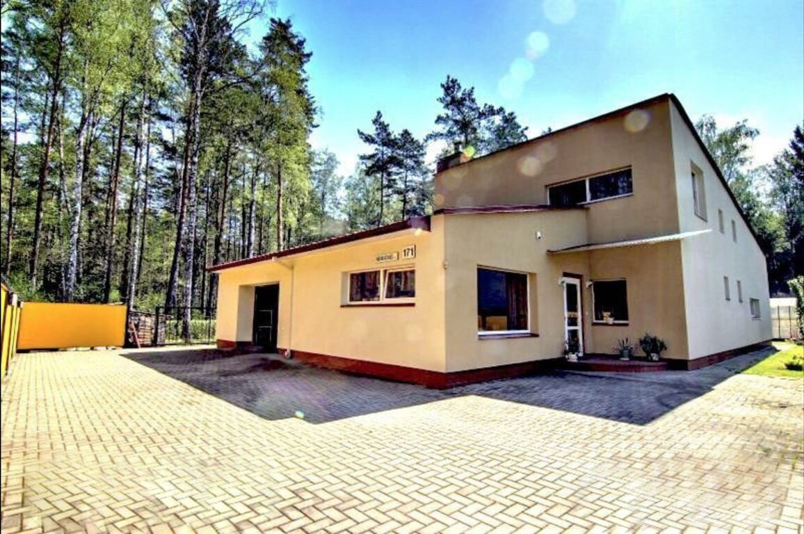 Nuomojamas namas Antavilių Sodų 1-oji g., Antakalnyje, Vilnius, 205 kv.m ploto, 2 aukštai