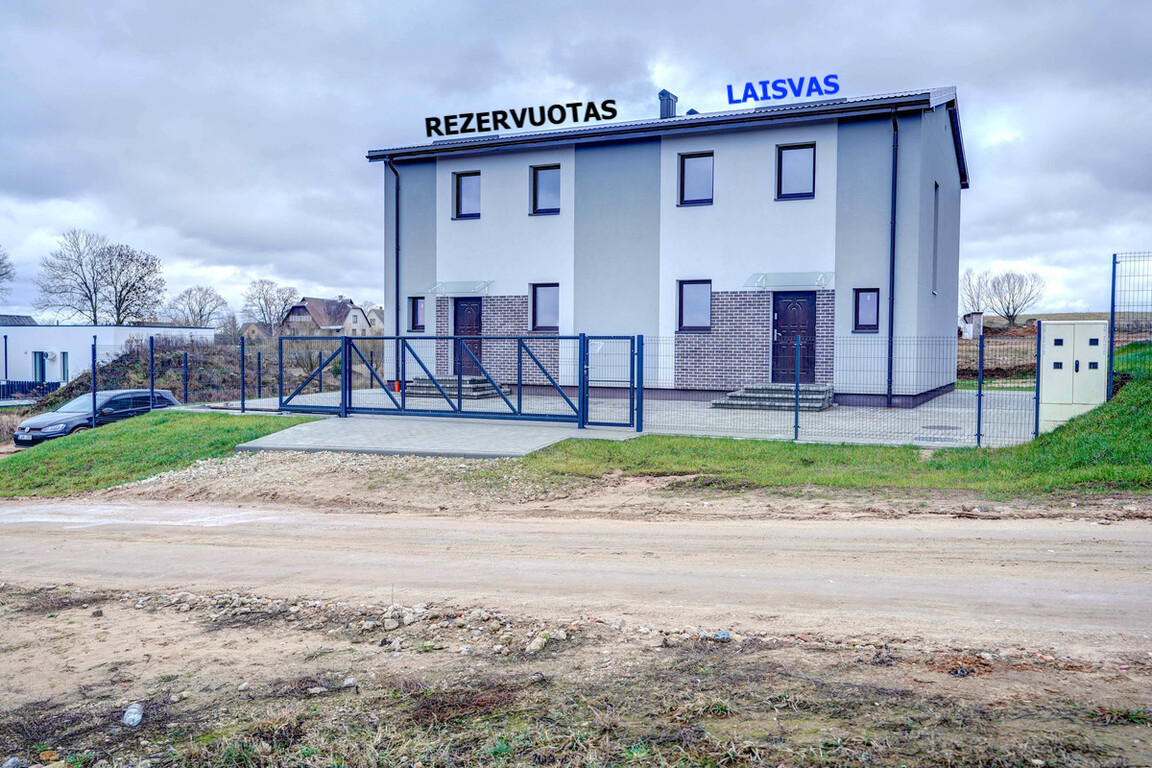Parduodamas namas Skalvos g., Vilnius, 105.37 kv.m ploto, 2 aukštai