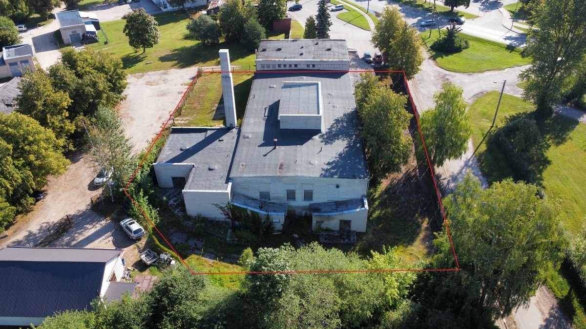Parduodamos patalpos Meistrų g., Molėtai, 1084 kv.m ploto