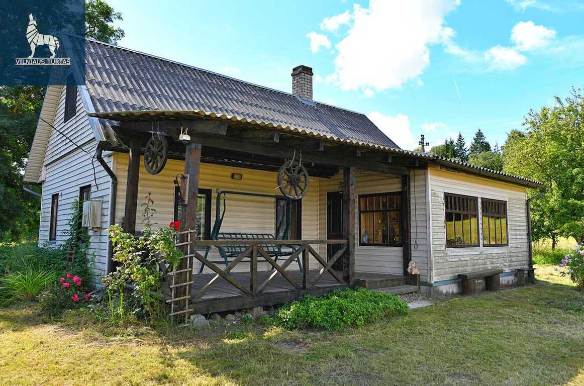 Parduodamas namas Trakų g., Tolkiškės, 80 kv.m ploto, 2 aukštai