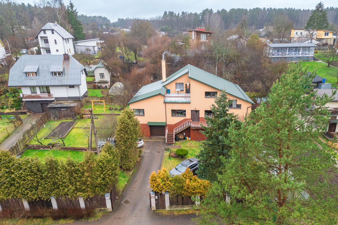 Parduodamas namas Upelio g., Juodšiliai, 400.09 kv.m ploto, 3 aukštai
