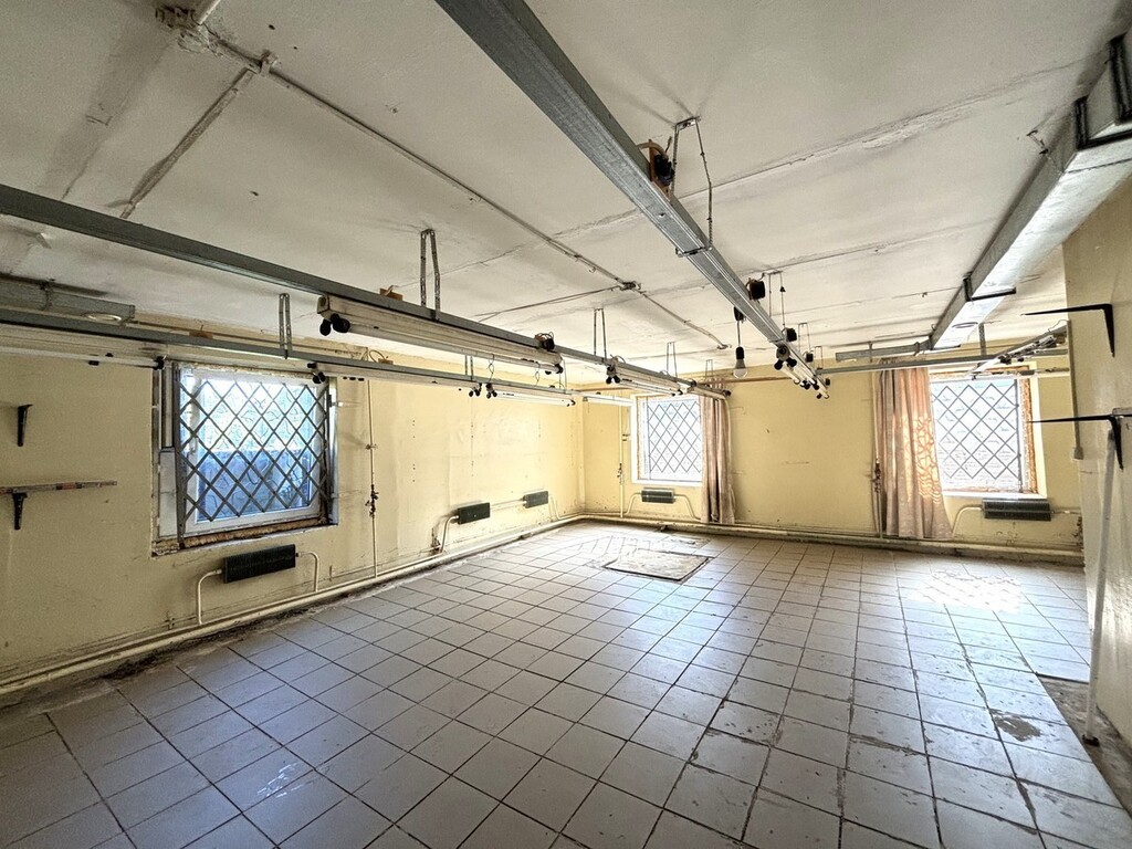 Nuomojamos patalpos Buivydiškių g., Šeškinėje, Vilnius, 55 kv.m ploto